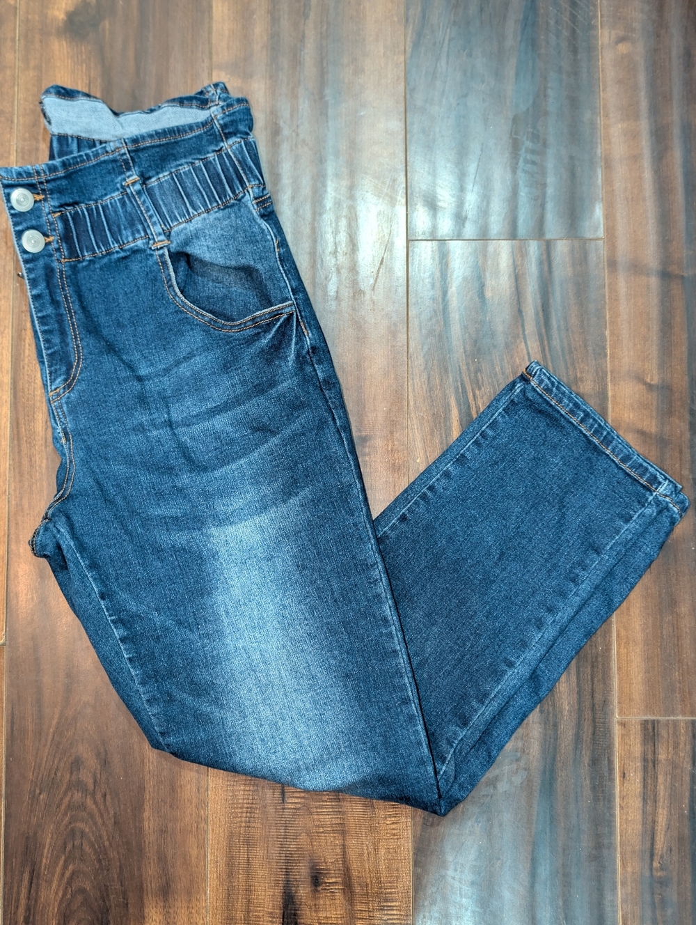 No Boundaries•High Rise Jeans